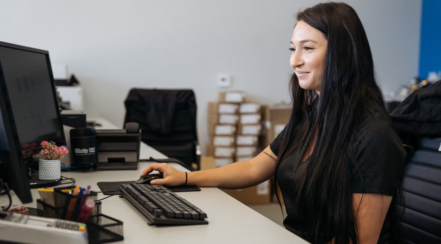 Female Dispatcher Aspect Ratio 1472 816