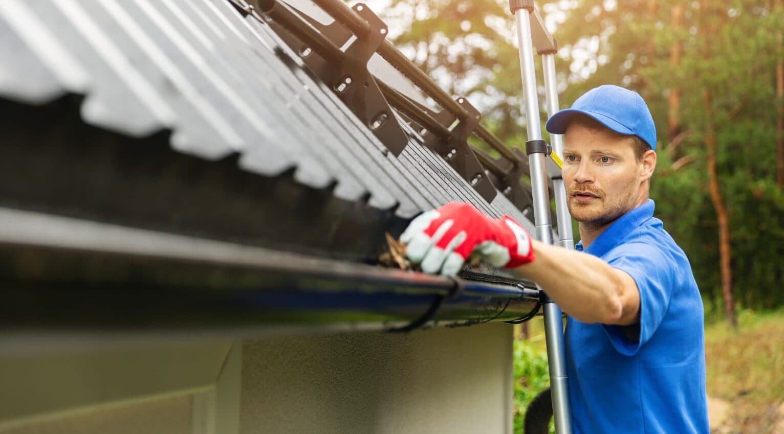 Gutter Cleaning Aspect Ratio 1472 816