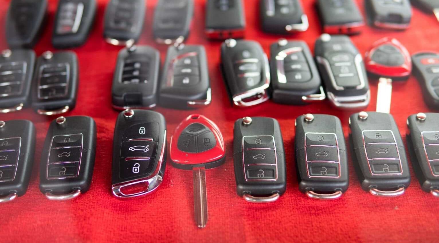 Key Chains 1 Aspect Ratio 1472 816