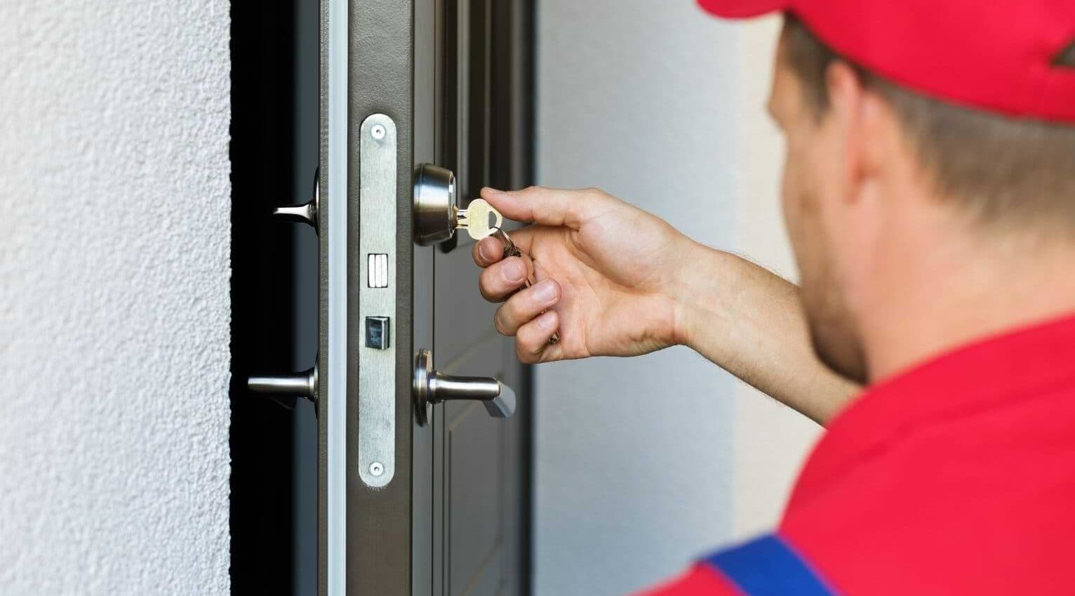 The 26 Essential Locksmith Tools Every Technician Must Have