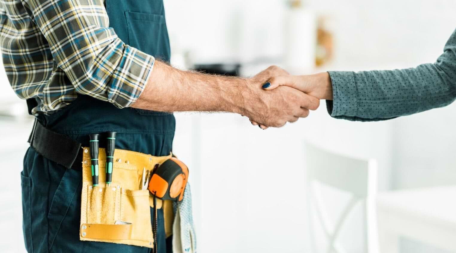 Technician Shakes Hand With A Client 1 Aspect Ratio 1472 816